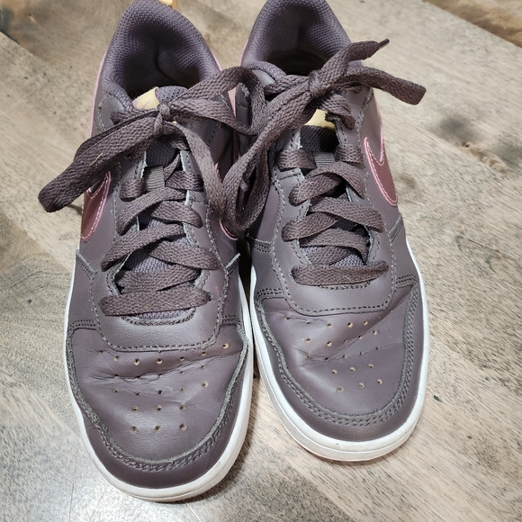 Preowned girls size 3.5 Nike - Picture 6 of 6